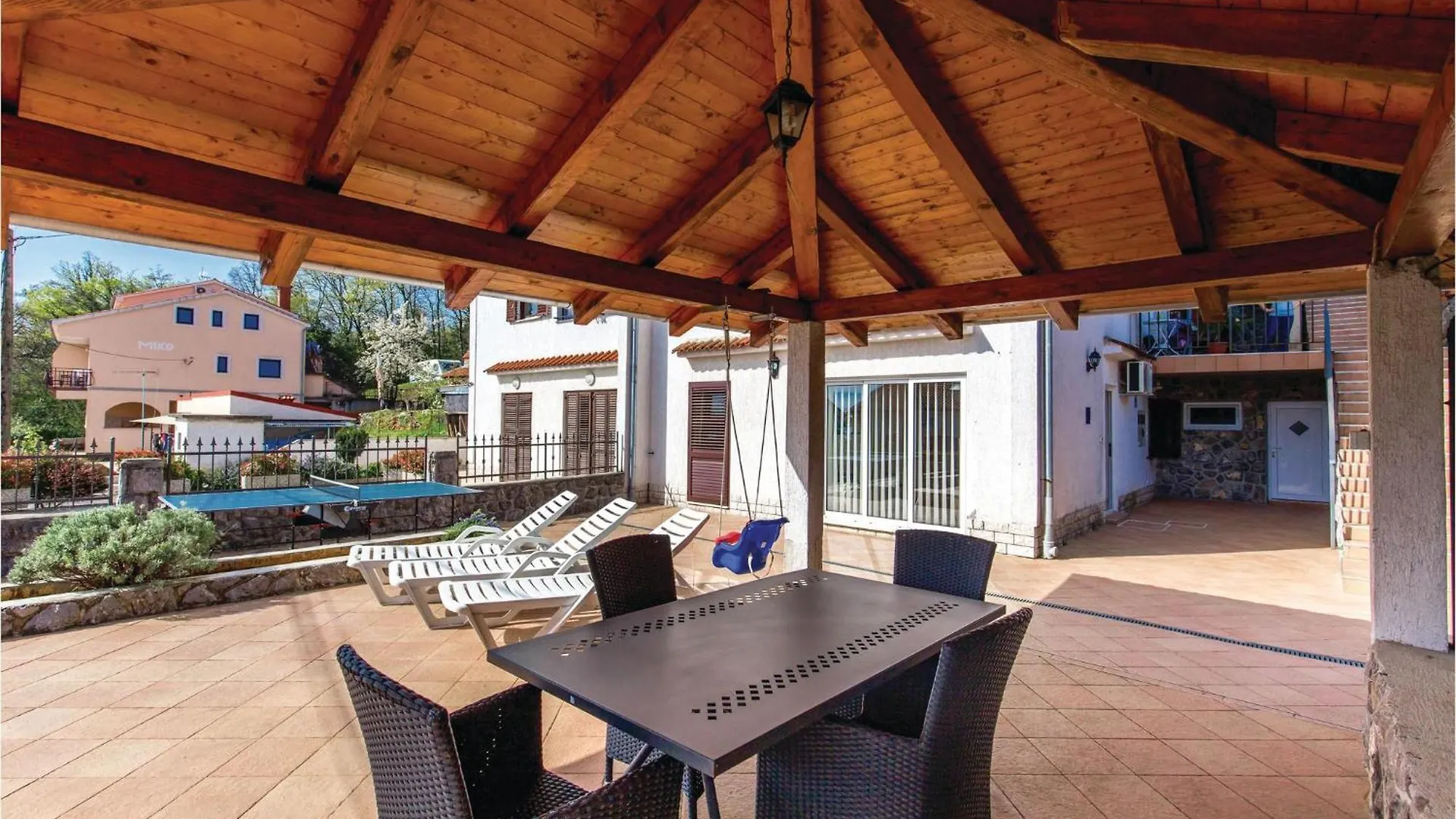 Gorgeous Apartment In Lovran With Jacuzzi Croatia